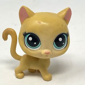 Littlest Pet Shop LPS #2-77 Dina Kitty Yellow Cat Blue Eyes Hasbro Pet Figure